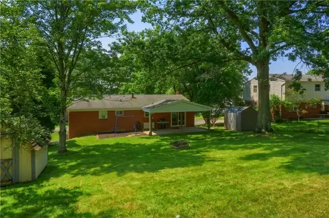 Exterior - 9014 Willoughby Rd, Pittsburgh, PA 15237 photo 14 of 14