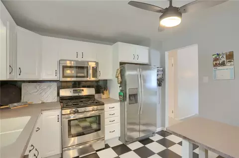 Kitchen - 9014 Willoughby Rd, Pittsburgh, PA 15237 photo 3 of 5