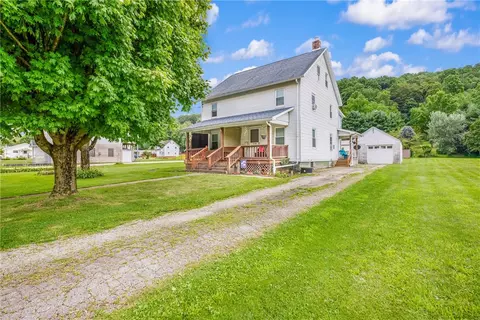 2030 Indian Head Rd, Indian Head, PA 15446