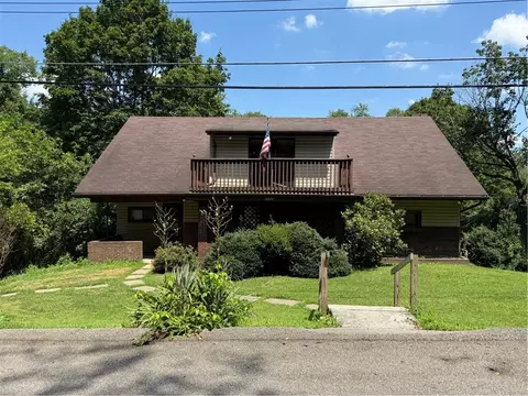 1835 Orchid Pl, Pittsburgh, PA 15207
