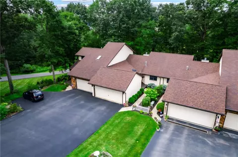 124 Oak Dr, Saxonburg, PA 16056