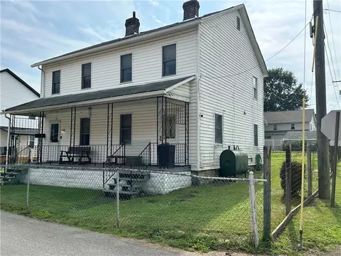 14 Leith St, Uniontown, PA 15401
