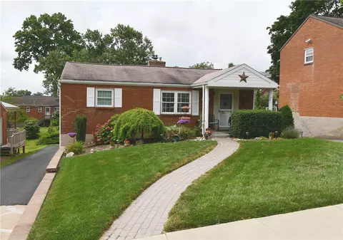 1344 Sylvandell Dr, Pittsburgh, PA 15243