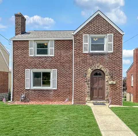 250 W Schwab, Munhall, PA 15120