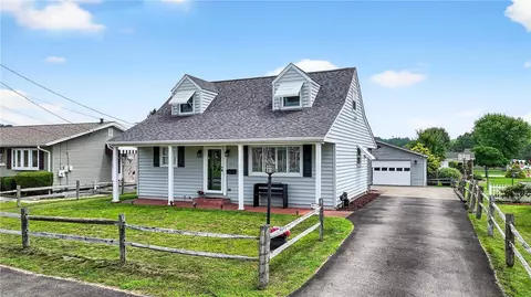 423 Victoria St, Belle Vernon, PA 15012