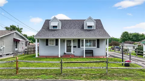 423 Victoria St, Belle Vernon, PA 15012