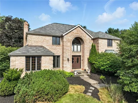 2503 Birchwood Ct, Wexford, PA 15090