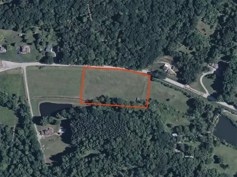 1675 Parkwood Rd, Shelocta, PA 15774