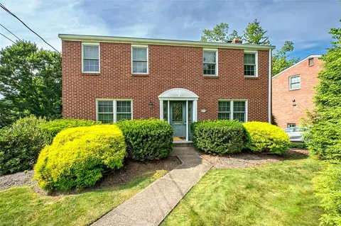 4113 Impala Dr, Pittsburgh, PA 15239