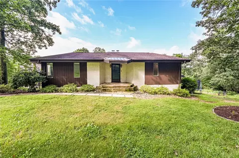 3150 Princeton Rd, Greensburg, PA 15601