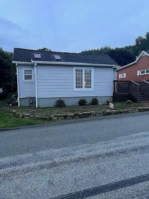 205 Stone Church Rd, Brownsville, PA 15417