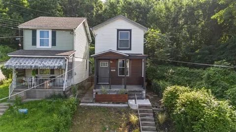 4603 Monongahela St, Pittsburgh, PA 15207