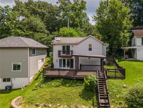 304 Beallsville Rd, Bentleyville, PA 15314