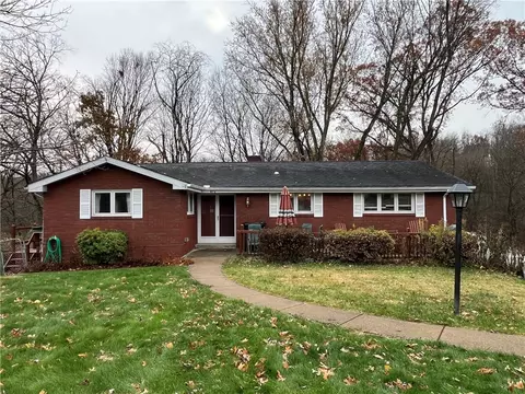 472 Amherst Ave, Coraopolis, PA 15108