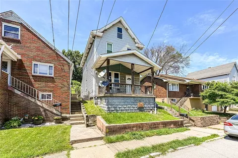 834 Florence, East Mckeesport, PA 15035