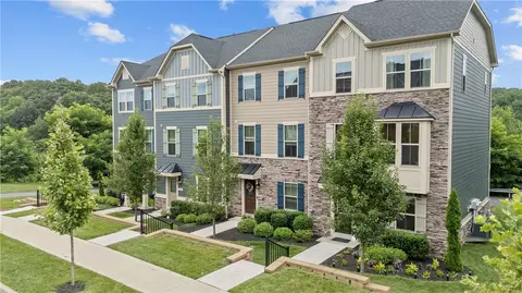 483 Fairmont Dr, Wexford, PA 15090