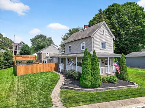 2711 Liberty Way, Mckeesport, PA 15133