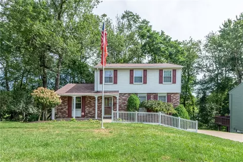 513 Fruitwood Dr, Bethel Park, PA 15102