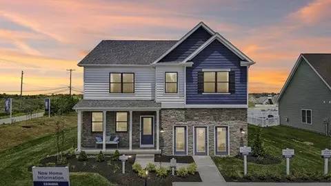 301 Stately Ct, Mars, PA 16046