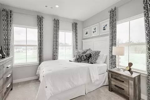 Bedroom - 6044 Ruby Way, Mars, PA 16046 photo 2 of 2