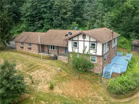 6563 State Route 30, Jeannette, PA 15644