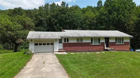 29558 Drake Hill Rd, Cochranton, PA 16314