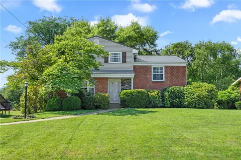 307 Mcwilliams Dr, Natrona Heights, PA 15065