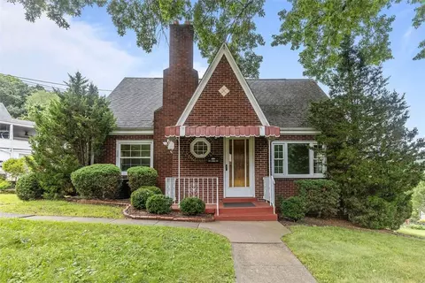 111 Lewis St, Ambridge, PA 15003