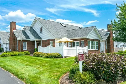 5015 Whispering Pines Ln, Murrysville, PA 15668