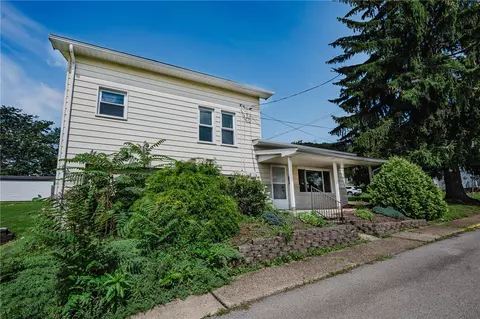 1162 Water St, Indiana, PA 15701