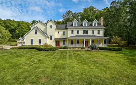 161 Pine Hill Way, Ellwood City, PA 16117