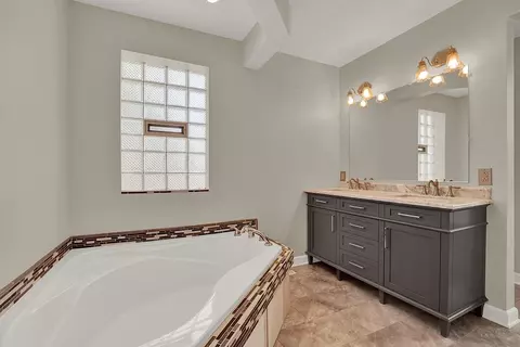 Bath - 62 1st St, Irwin, PA 15642 photo 2 of 4