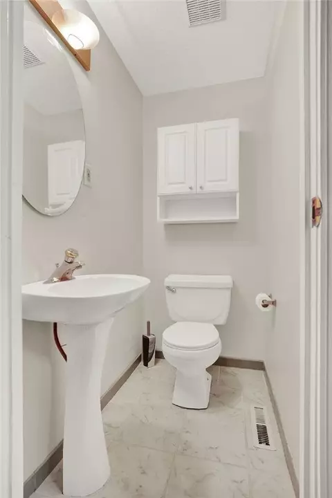 Bath - 62 1st St, Irwin, PA 15642 photo 1 of 4