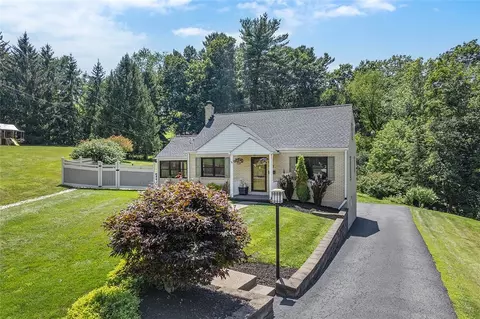 3126 Aniray Cir, Bethel Park, PA 15102