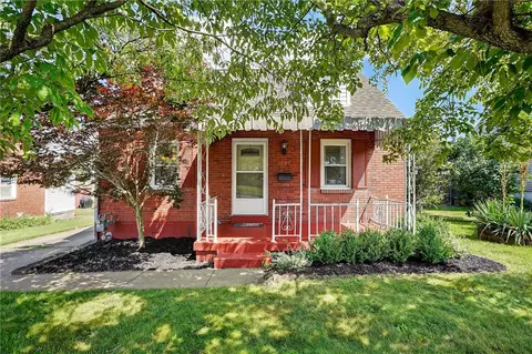 806 Keystone Rd, Ambridge, PA 15003