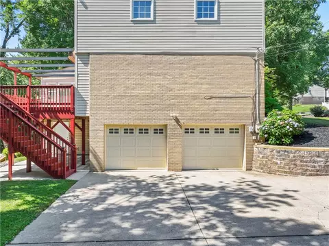 124 Bently Down Dr, Coraopolis, PA 15108 photo 19