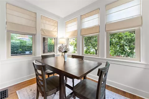 Dining - 412 Mapleton Ave, Pittsburgh, PA 15228 photo 1 of 8