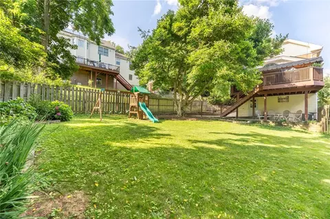 Exterior - 412 Mapleton Ave, Pittsburgh, PA 15228 photo 14 of 14