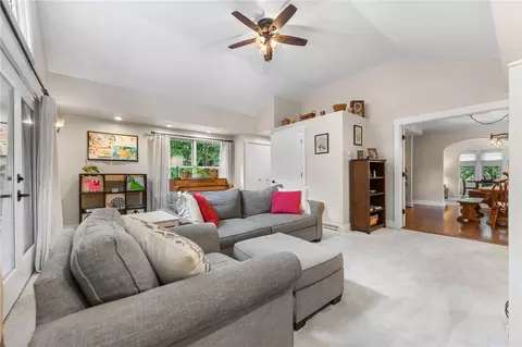 Living - 412 Mapleton Ave, Pittsburgh, PA 15228 photo 5 of 6