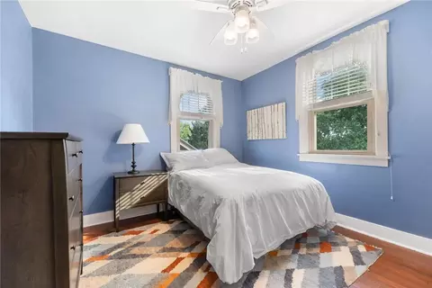 Bedroom - 412 Mapleton Ave, Pittsburgh, PA 15228 photo 7 of 10