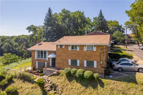 703 Danube St, Pittsburgh, PA 15219