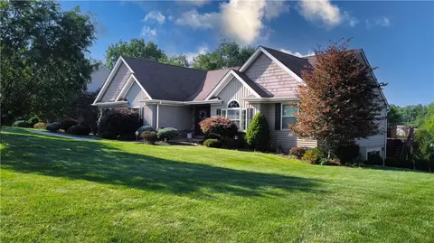 170 Timberline Dr, Washington, PA 15301
