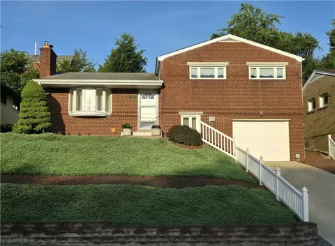 211 Hester Ave, Mckees Rocks, PA 15136
