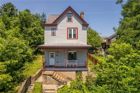 147 Laughlin Ave, Pittsburgh, PA 15210
