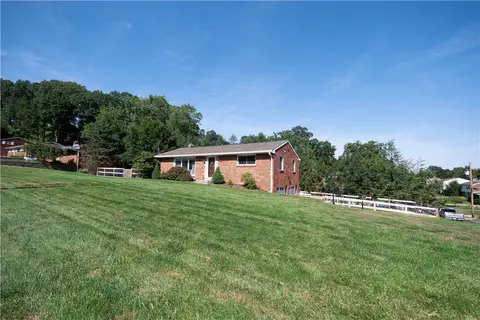 101 Shirehill, Glenshaw, PA 15116
