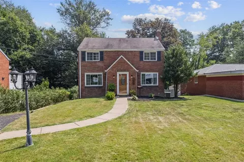 1528 Williamsburg Pl, Pittsburgh, PA 15235