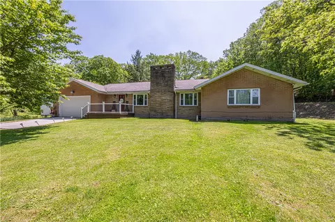 4564 National Pike, Markleysburg, PA 15459