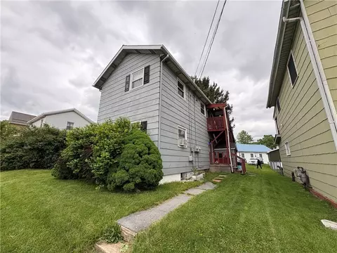 204 N Main St, Punxsutawney, PA 15767