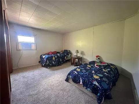 Bedroom - 238-240 Spring St, Harwick, PA 15049 photo 5 of 5