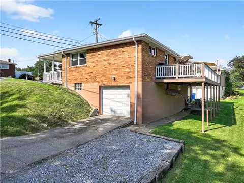 233 Carpenter Ln, Irwin, PA 15642 photo 40